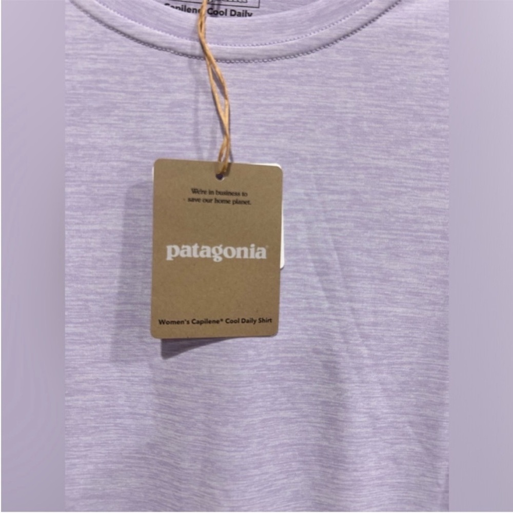 Patagonia Women's XL Cap Cool Daily T-Shirt Foxglove Purple NWT Capilene - Picture 4 of 7